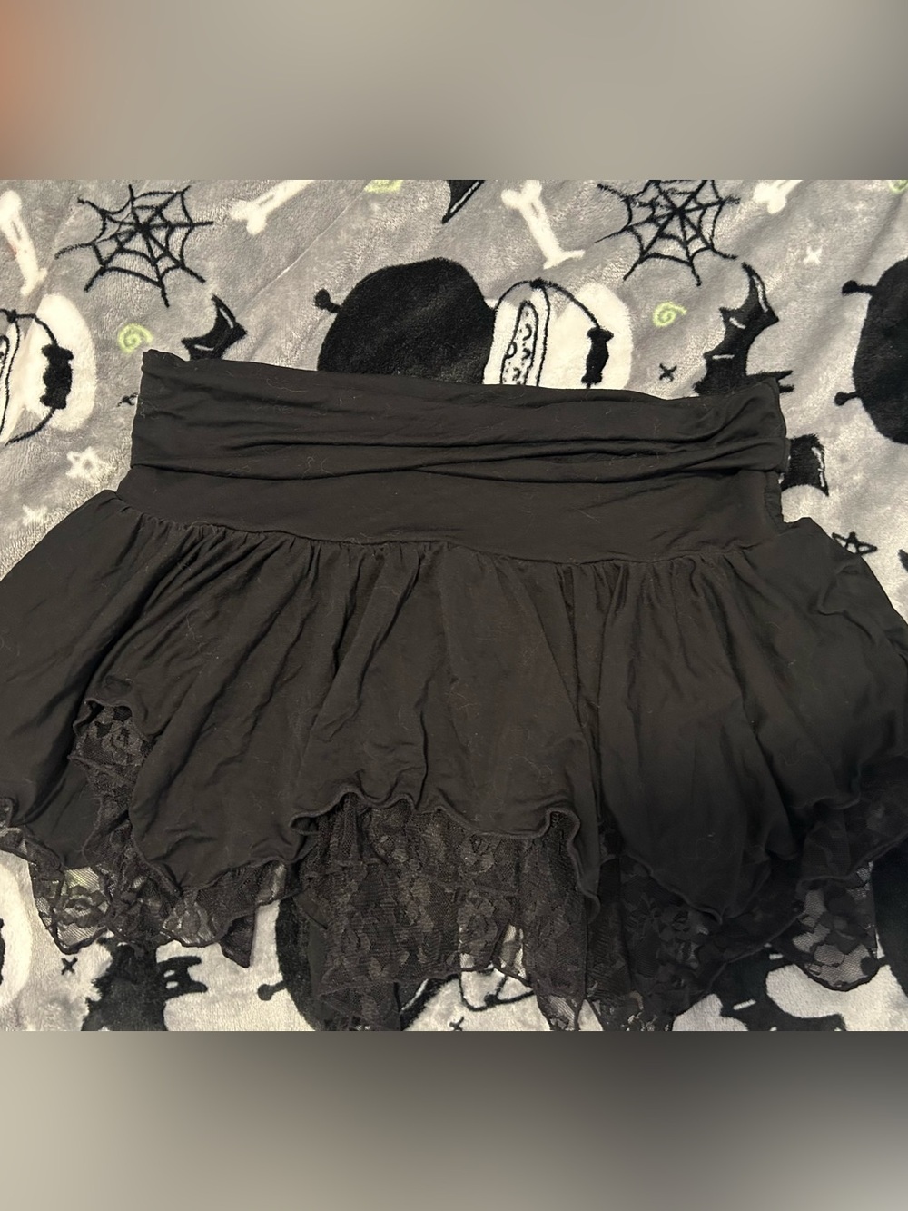 Current Mood Lace Mini Skirt